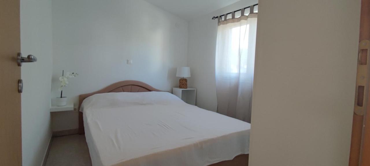 Apartman Mila Marina Ngoại thất bức ảnh